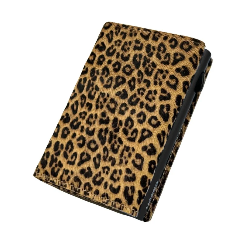 Moero PRO – Portafoglio in Pelle Cavallino Leopardato con Protezione RFID e Chiusura Magnetica
