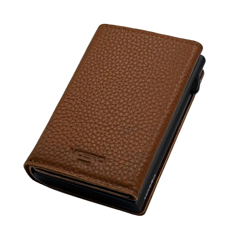 Moero PRO PLUS Zip – Portafoglio Bottalato in Vera Pelle con Portamonete Zip, RFID e Chiusura Magnetica – Marrone