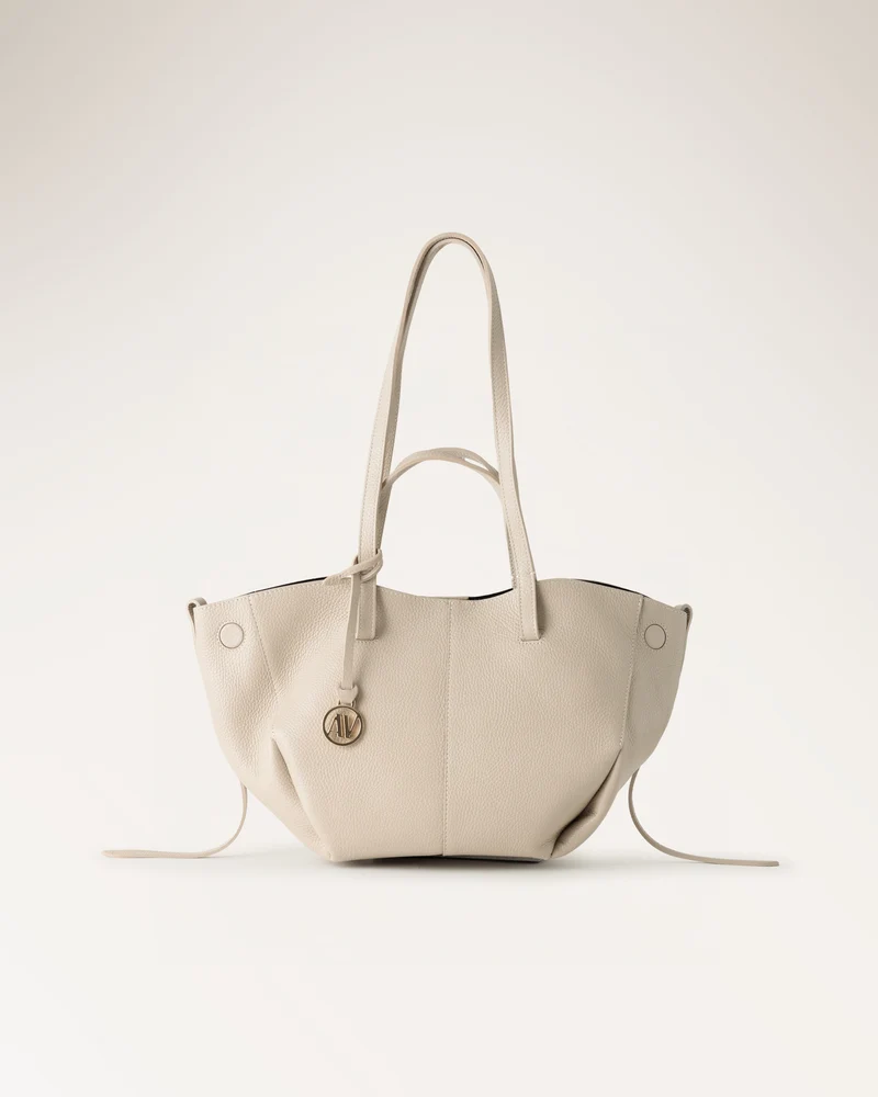 Camilla Beige