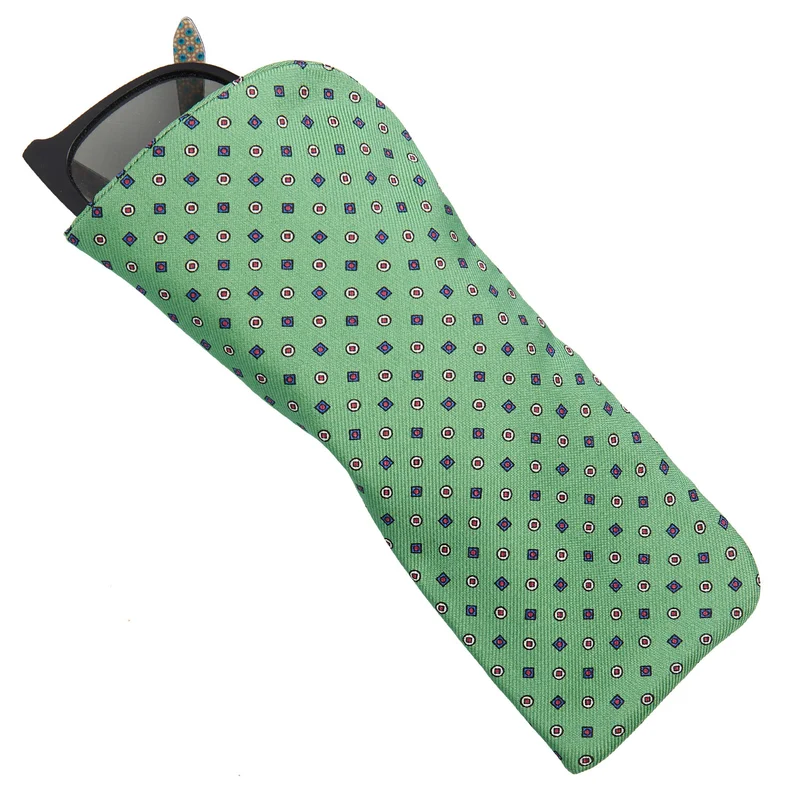 DARK GREEN GLASSES CASE