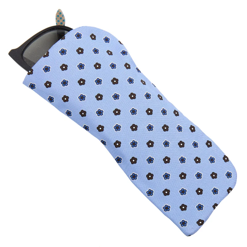 LIGHT BLUE GLASSES CASE