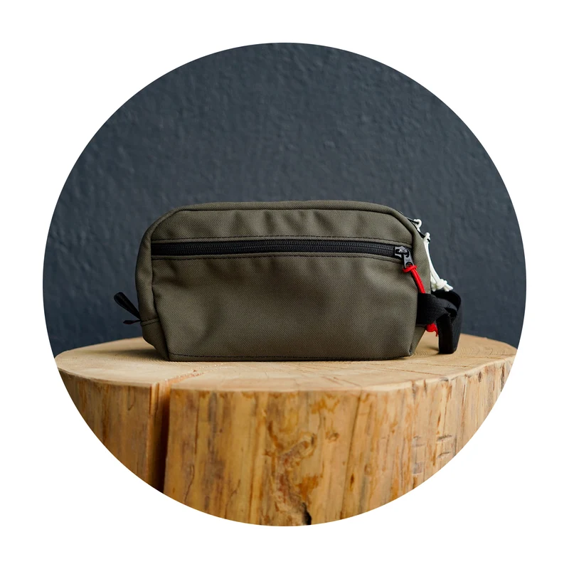 Peak Pouch