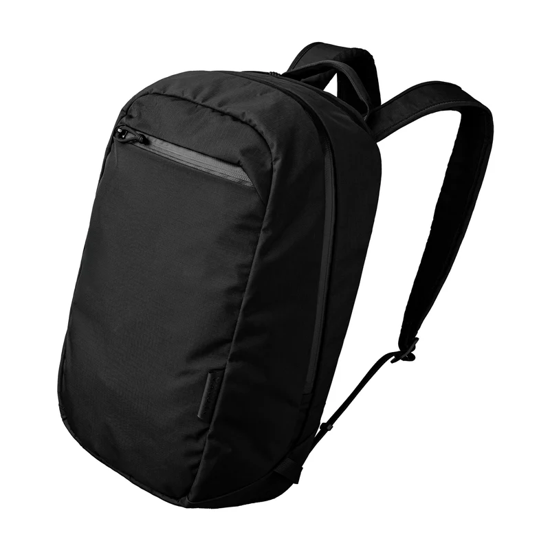 Essential 16 L Backpack