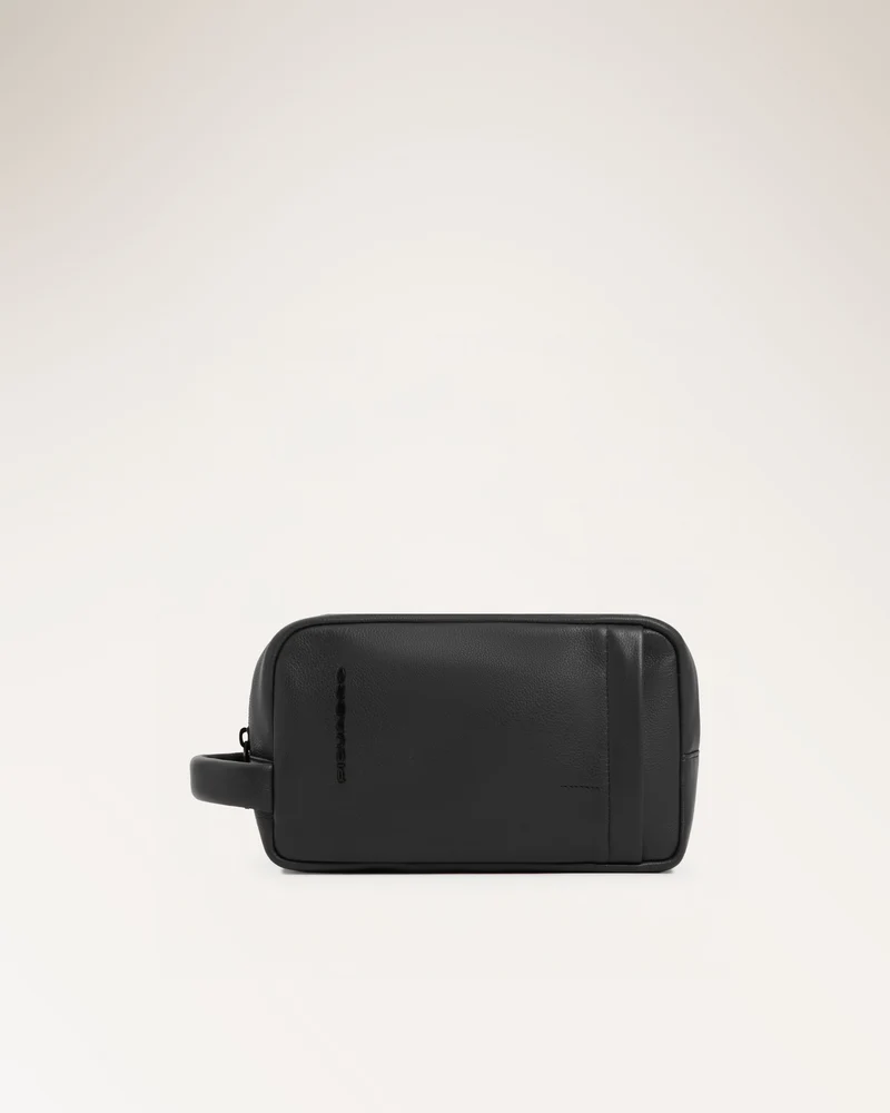 Beauty In Pelle Nero