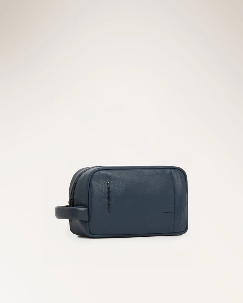 Beauty In Pelle Blu