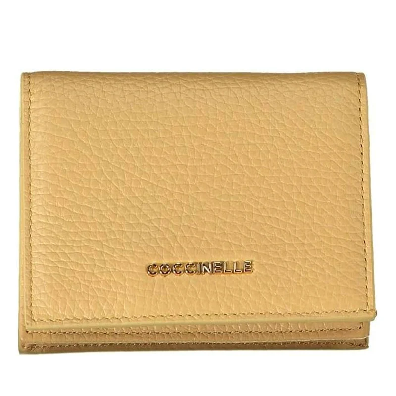 Portafoglio Donna Mini COCCINELLE in Pelle Linea Metallic Soft colore Fresh Beige Chiuso con Bottone
