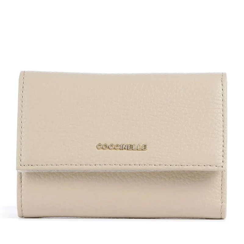 Portafoglio Piccolo COCCINELLE in Pelle Martellata Linea Metallic Soft colore Sandshell