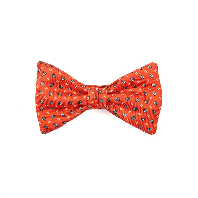RED PRE-KNOTTED PRINTED SILK BOW TIE