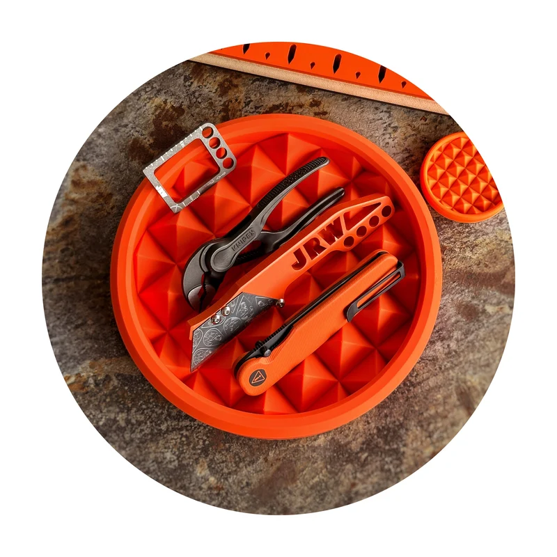 Round Curator Tray