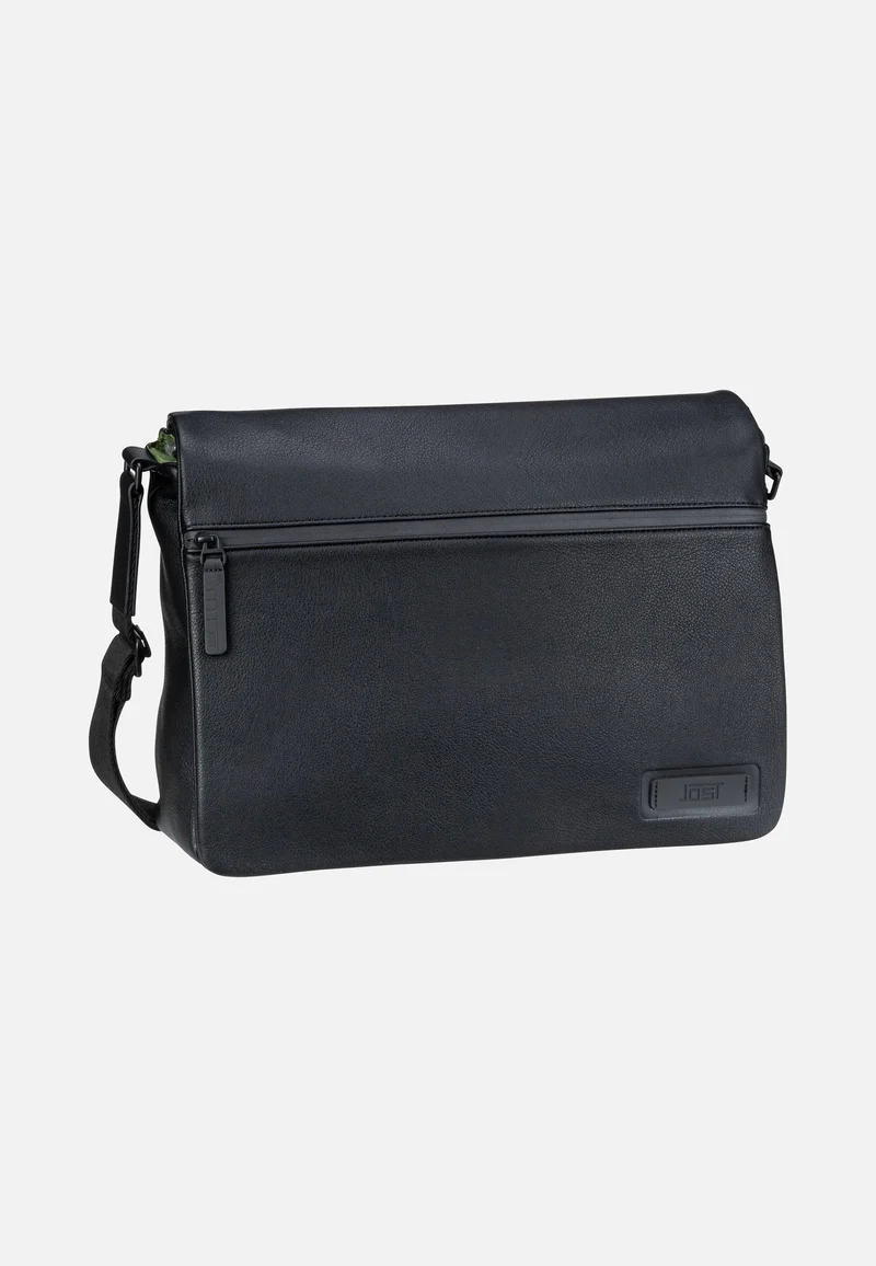 Riga Flap L Black - Messenger Bag