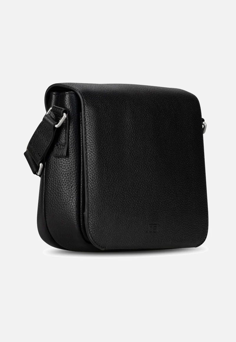 Vika 5559 Black - Saddle Bag