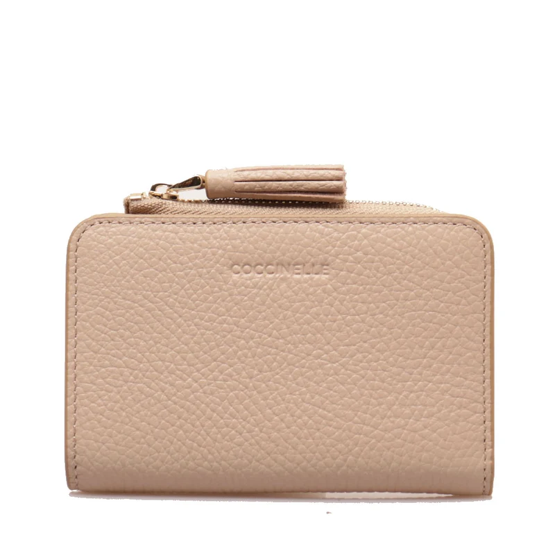 Portafoglio Donna Piatto COCCINELLE in Pelle Colore Powder Pink Linea Tassel