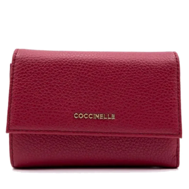 Portafoglio Piccolo COCCINELLE in Pelle Martellata Linea Metallic Soft colore Sangria