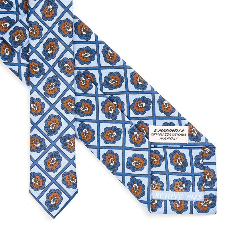 LIGHT BLUE SILK TIE