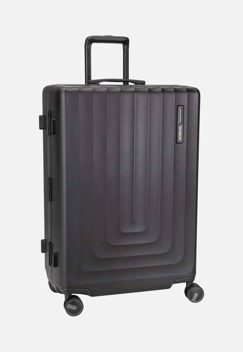 Focus 75/28 Spinner Matt Graphite - Suitcase
