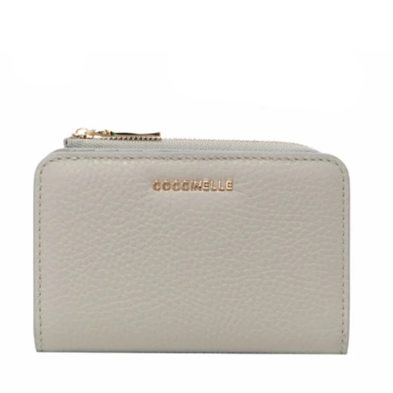 Portacarte Piccolo con Doppio Scomparto COCCINELLE in Pelle Linea Metallic Soft colore Light Grey