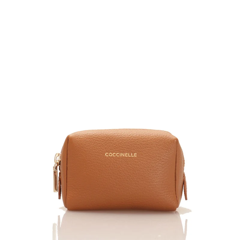 Beauty Case Piccolo COCCINELLE in Pelle Caramel Chiuso con Zip