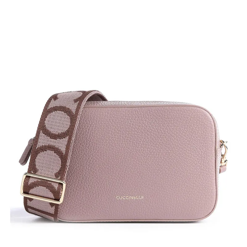 Borsa Donna a Tracolla COCCINELLE Linea Tebe Colore Anemone