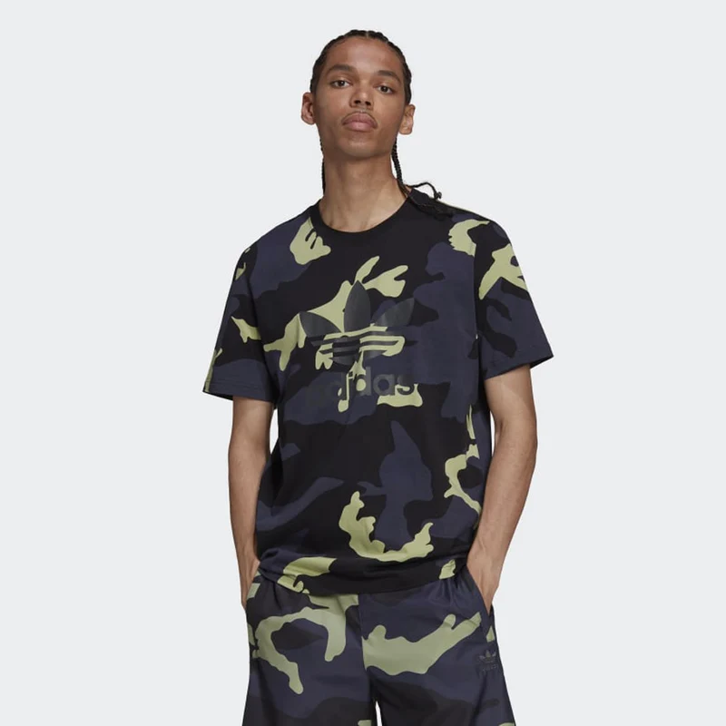 T-Shirt ADIDAS linea Graphics Camo colore Shadow Navy